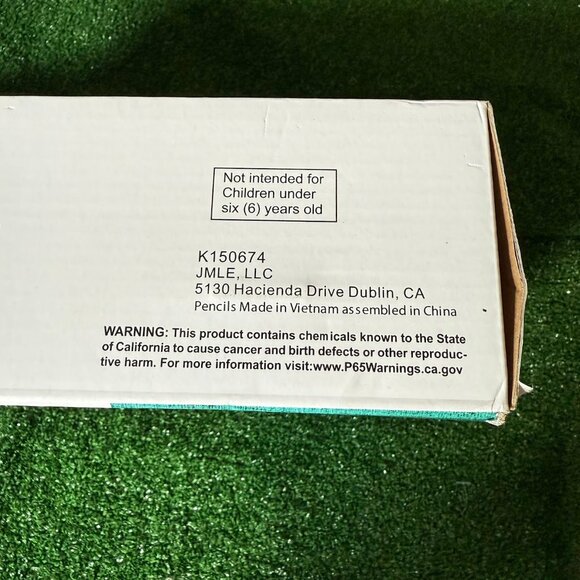 Mixed Media 104-Piece Deluxe Art Set with Wooden Box and Drawing Supplies NEW - Picture 16 of 16